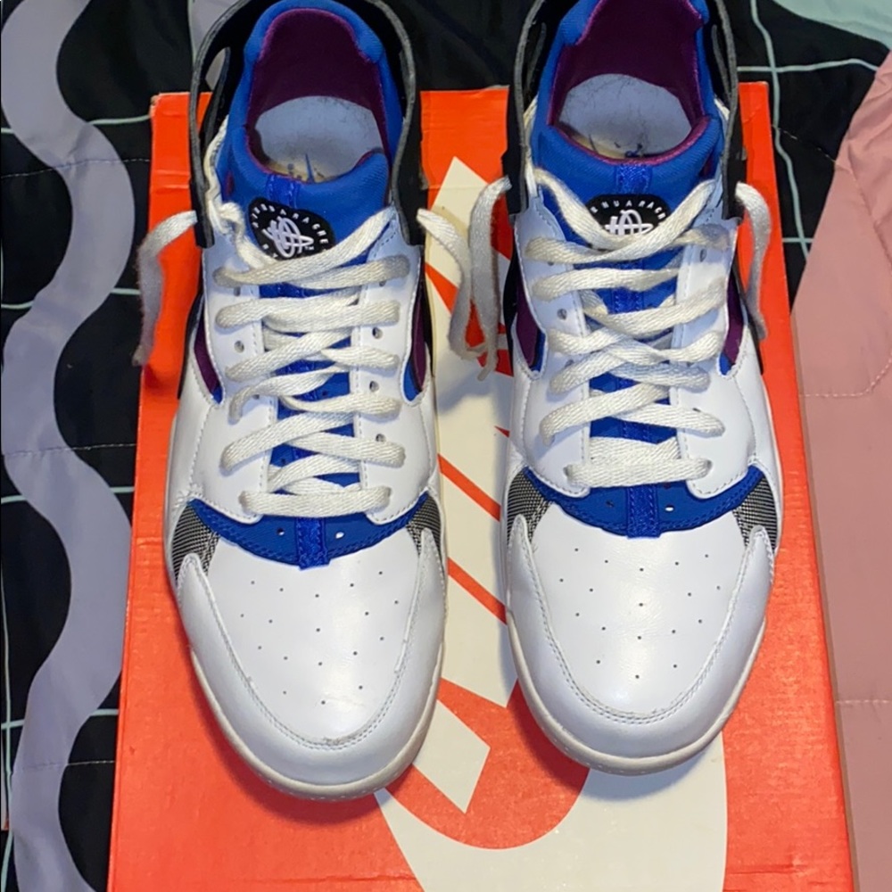 Nike Air Flight Huarache size 13
